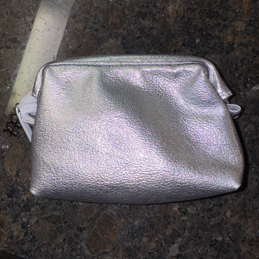 Bare Escentuals Silver Makeup Bag W Mirror - Picture 2 of 4